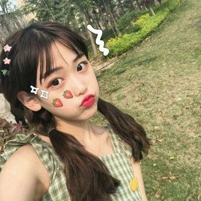 克莱尔的相机